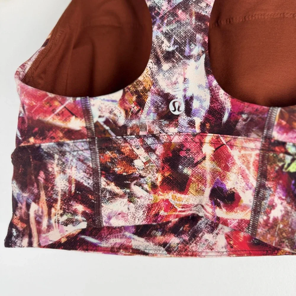 Lululemon Wunder Train Urbantricity Long Line Bra‎ Size 4 Abstract Print